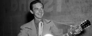 4 Classic Country Songs That Aged Like Fine Wine