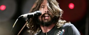 “That’s Settled”: Dave Grohl Recalls David Bowie Telling Him to F Off