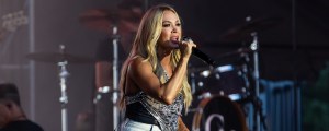 Watch Carrie Underwood Bring the Heat in 2025 ‘Sunday Night Football’ Teaser