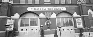 Hallmark’s ‘A Grand Ole Opry Christmas’ Becomes the Ultimate Country Holiday Gathering