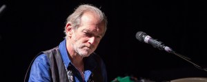 The Writer’s Block: How Literature and Art Inspire Tom Petty and the Heartbreakers’ Benmont Tench