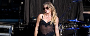 Female Country Star Comments on Gender Inequality in the Genre, Says Men “Can Do No Wrong”