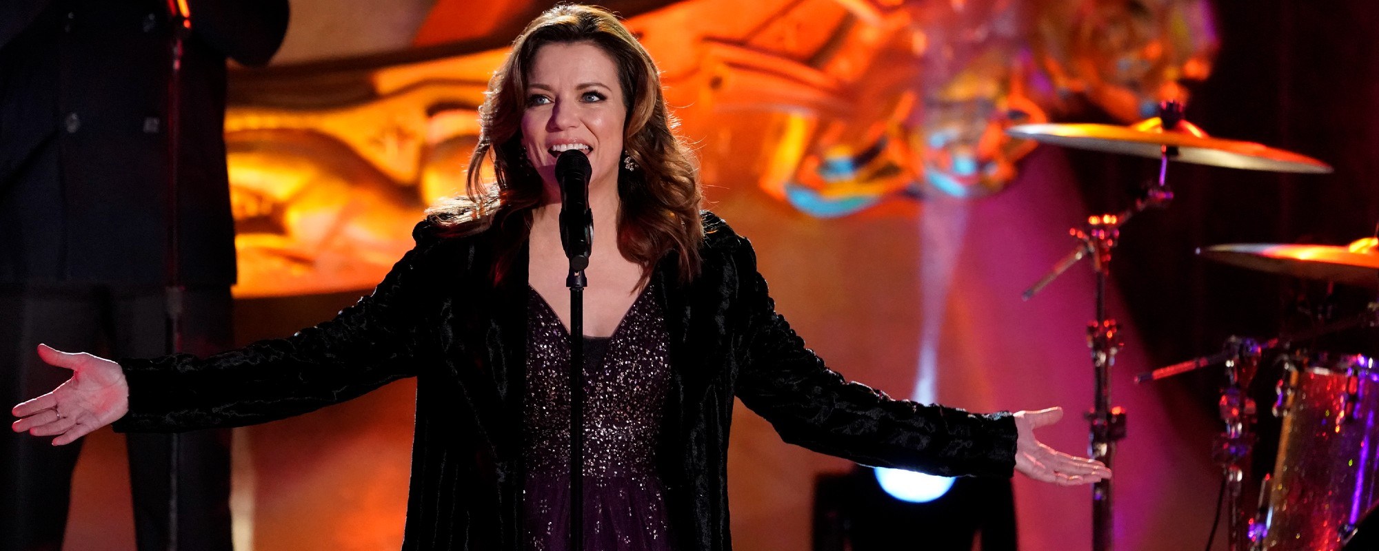 The Inspiring Real-Life Story Behind Martina McBride’s “Independence ...