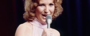 On This Day in 1972, a Teenage Tanya Tucker Made Mind-Boggling Country Music History: “I Chose That Song, and I Don’t Know Why”