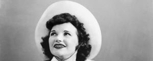 Born on This Day in 1908, the First Woman To Have a Million-Selling Country Single and a Major Influence for Patsy Cline and Dottie West