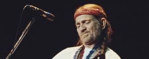 On This Day in 1980, the Classic Soundtrack That Produced One of Willie Nelson’s Signature Songs Was at No. 1