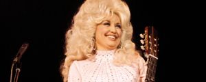 Dolly Parton Once Played an Embarrassing Practical Joke on This Iconic Producer While Meeting Ringo Starr
