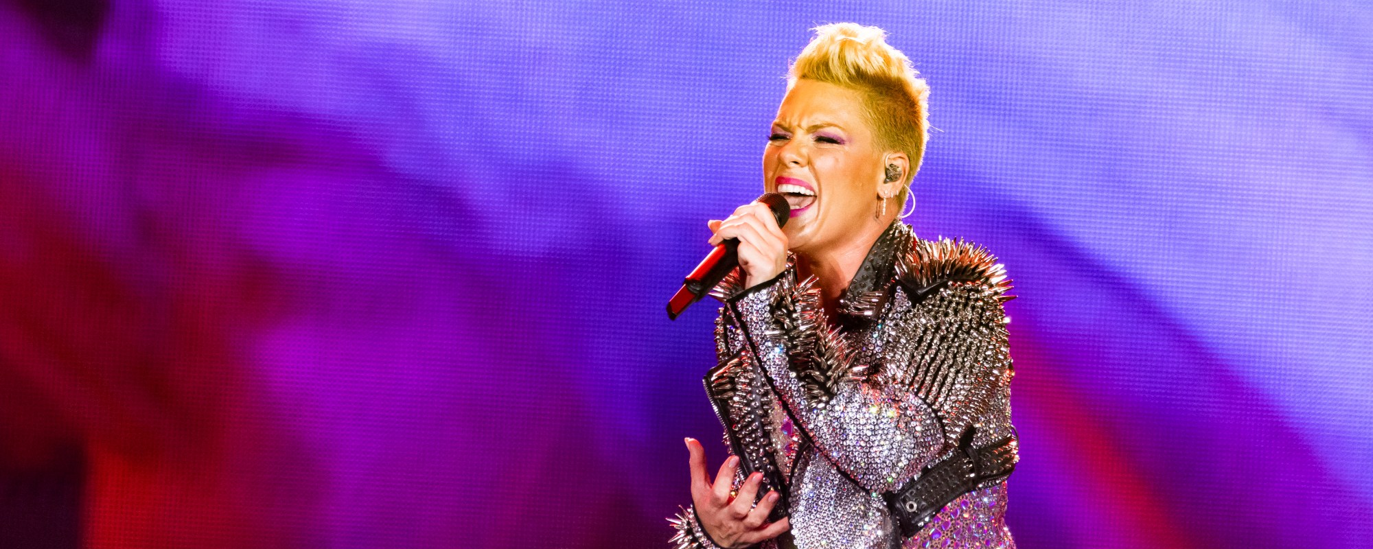 Rock Hall Nominee Forced To Cancel Concert Due To Unforeseen ...