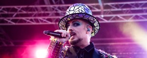 80s Hitmaker Reveals He’s Written “Five Albums” With the Help of AI