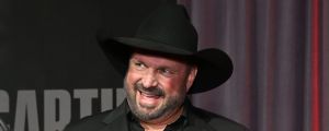 Garth Brooks Gushes Over This Cover of His 1993 No. 1 Hit: “Quit Doing Garth Stuff Better Than Garth”