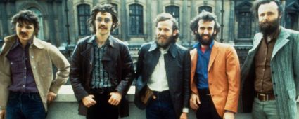 This 1970 Lyric From The Band Hints at a Rough Night for Robbie Robertson