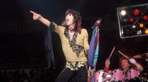 3 Rock Songs From 1973 With Openings You Instantly Recognize