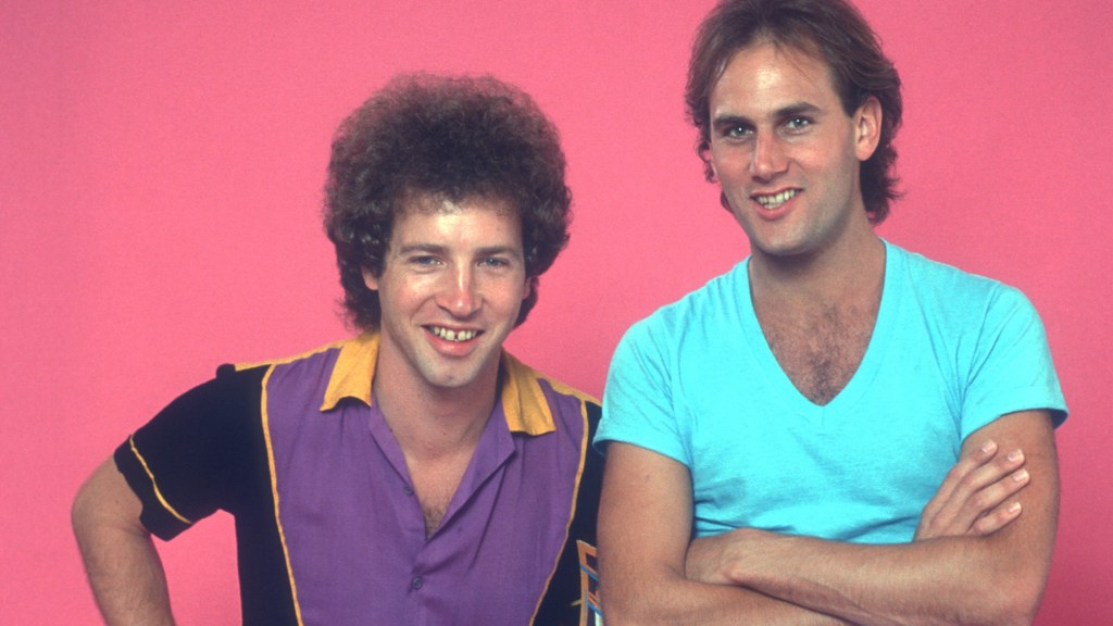 3 One-Hit Wonders From the 1980s I Remember Desperately Searching for at My Local Record Store
