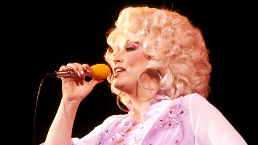 Every Baby Boomer Alive Remembers These 4 Classic Country Songs From 1973