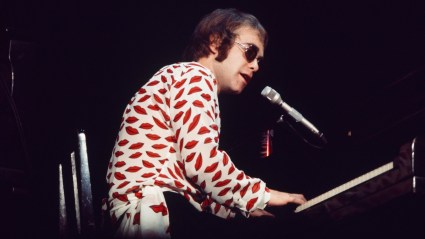 4 Songs From 1972 That Every Baby Boomer Knows the Words To