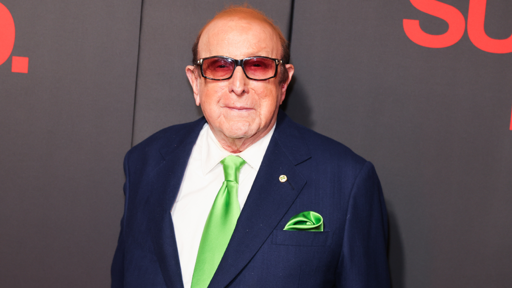 Legendary Record Mogul and Hall of Famer, Clive Davis, Passes Away at 94 Legendary Record Mogul and Hall of Famer, Clive Davis, Passes Away at 94