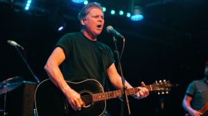Born in St. Louis 66 Years Ago, the “Honorary Texan” Who Went From Late Bloomer To Writing Hits for Randy Travis and John Anderson