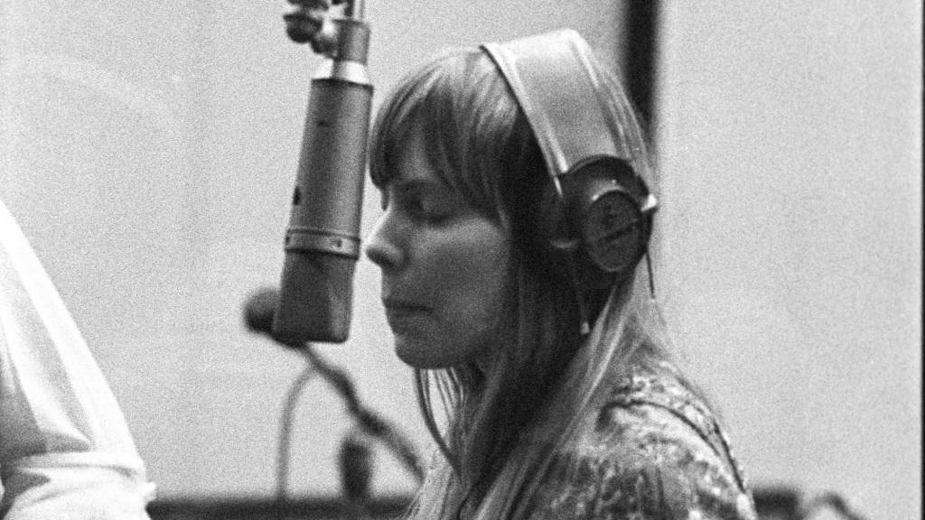 3 Folk Lyrics From the 1970s That Hit Harder Now That Their Artists Have Aged