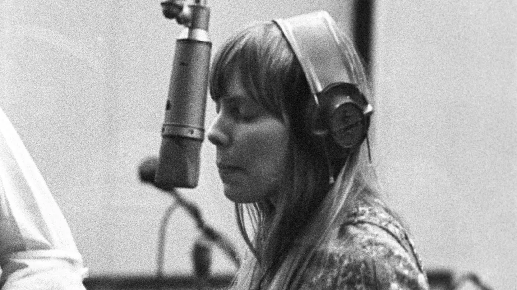 3 Folk Songs From the 1960s That Are as Visual as Any Painting 3 Folk Songs From the 1960s That Are as Visual as Any Painting