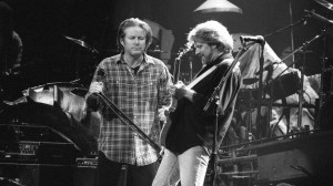 On the Charts 32 Years Ago, the Tribute Album that Reunited the Eagles Went Triple Platinum