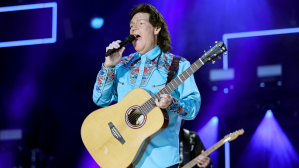 3 Shenandoah Songs That Helped Shape 90s Country