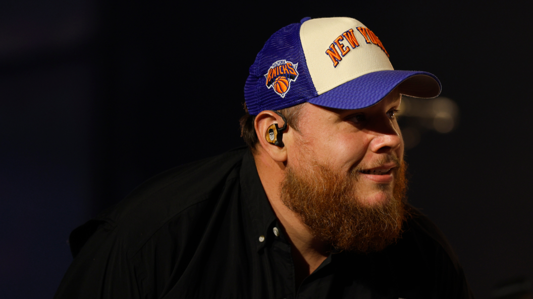 Luke Combs’ Biggest Fan—Who Looks Just Like Him—Recounts Traveling to See Every Show on the Singer’s Tour Luke Combs’ Biggest Fan—Who Looks Just Like Him—Recounts Traveling to See Every Show on the Singer’s Tour