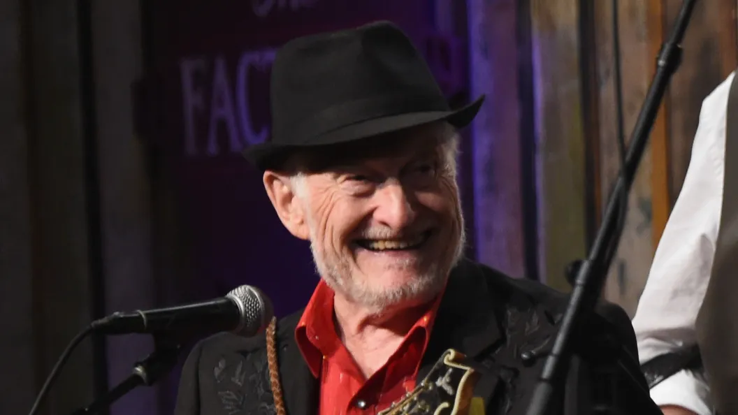 Three Years Ago Today, We Lost the Bluegrass Innovator and Grand Ole Opry Elder Statesman Behind Your Favorite 60s Country Hits Three Years Ago Today, We Lost the Bluegrass Innovator and Grand Ole Opry Elder Statesman Behind Your Favorite 60s Country Hits