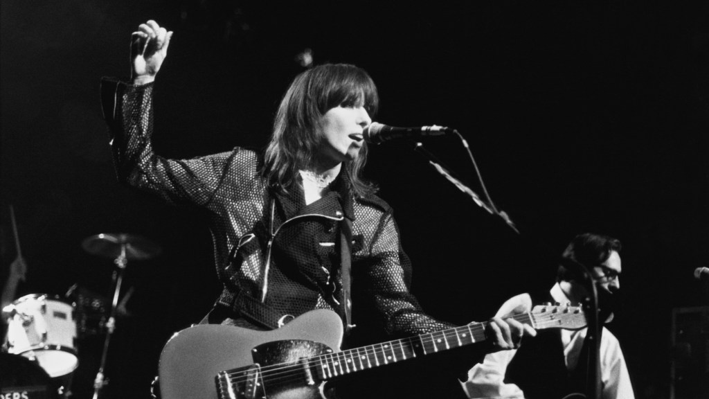 The 1982 Rock Hit That Was Recorded by a โTraumatizedโ and Newly Reshaped Band