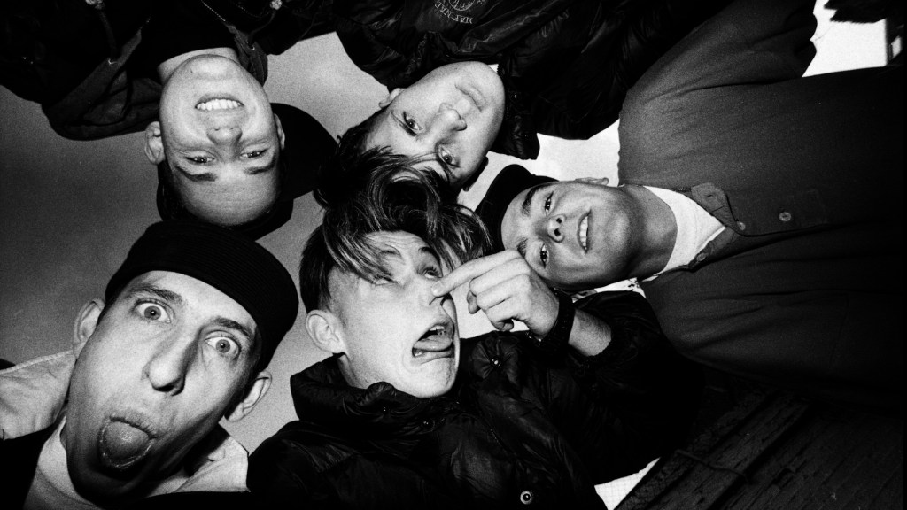 3 One-Hit Wonders From the 1990s That Still Hit Hard Today, Even Though No One Listens to Alt-Rock Anymore