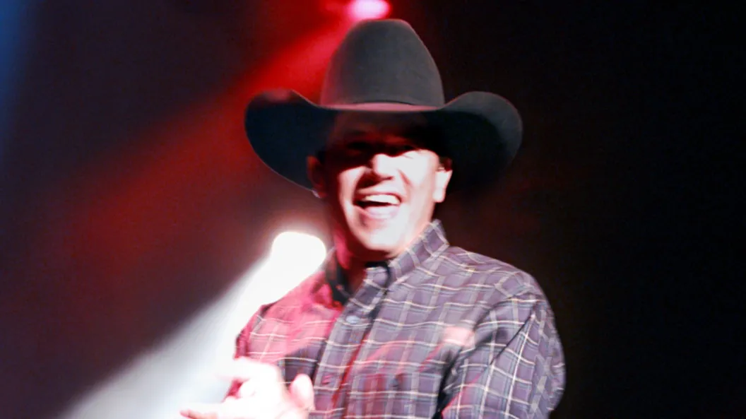 29 Years Ago, George Strait Was at No. 1 With an Album Built Around a Major Hit That Almost Went to Tim McGraw 29 Years Ago, George Strait Was at No. 1 With an Album Built Around a Major Hit That Almost Went to Tim McGraw