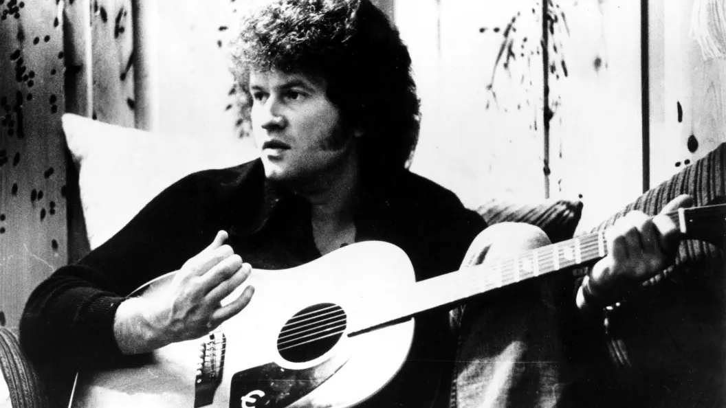 3 One-Hit Wonders From 1974 With Melodies That Still Echo Decades Later 3 One-Hit Wonders From 1974 With Melodies That Still Echo Decades Later