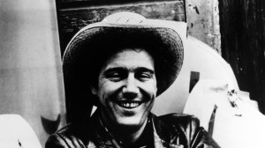 4 of the Best Outlaw Country Albums From the 1970s and Beyond