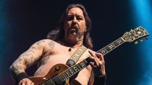 90s Rock Band Releasing First New Music in Eight Years With Brand-New Lineup