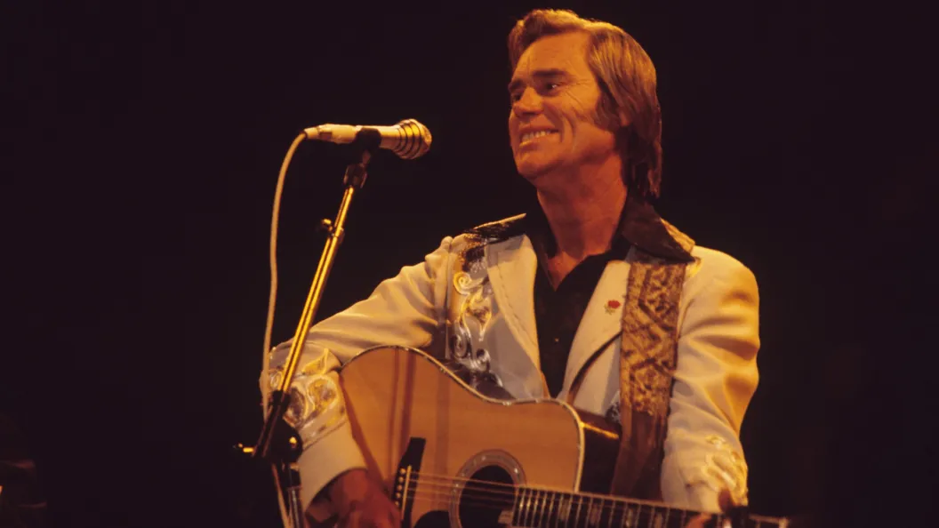 3 Heartbreaking George Jones Songs That Feel Autobiographical 3 Heartbreaking George Jones Songs That Feel Autobiographical