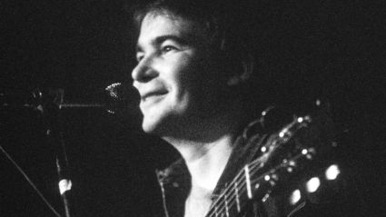 These 3 Folk Songs From the 1970s Are the Only Life Advice Youโll Ever Need