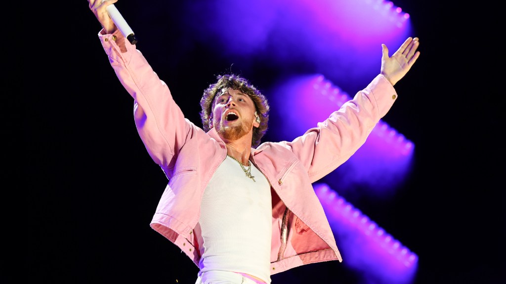 โIt Kills Me To Have To Cancelโ: Country Star Forced To Cancel Upcoming Concerts