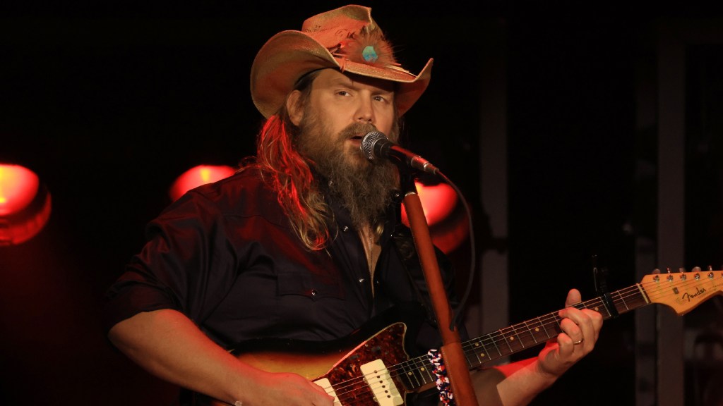 Chris Stapleton Created the Ultimate Heartbreak Anthem and This Performance Proves Heโs the โOnly One That Should Ever Sing Itโ