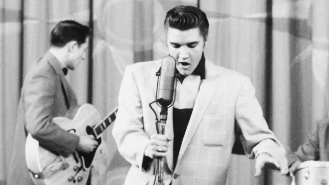 70 Years Ago Today, Elvis Presley Recorded the Controversial Single That Shattered Records and Sparked Riots 70 Years Ago Today, Elvis Presley Recorded the Controversial Single That Shattered Records and Sparked Riots
