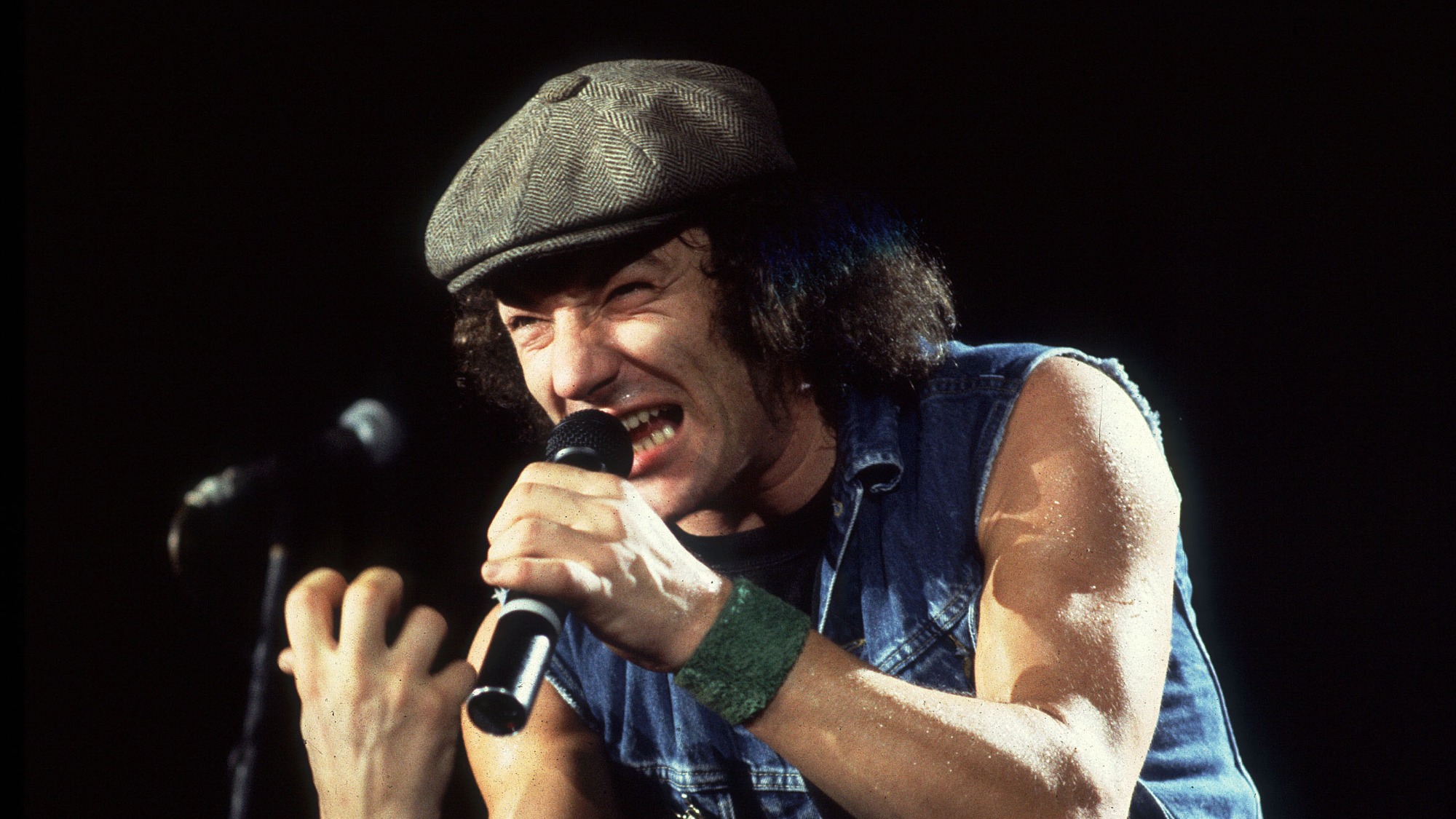 On This Day in 1980, AC/DC Bounced Back From Tragedy With the Release ...