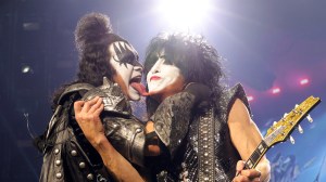Billy Corgan on Why KISS’ Gene Simmons and Paul Stanley Are “Two of the Greatest Frontmen in the History of Rock”