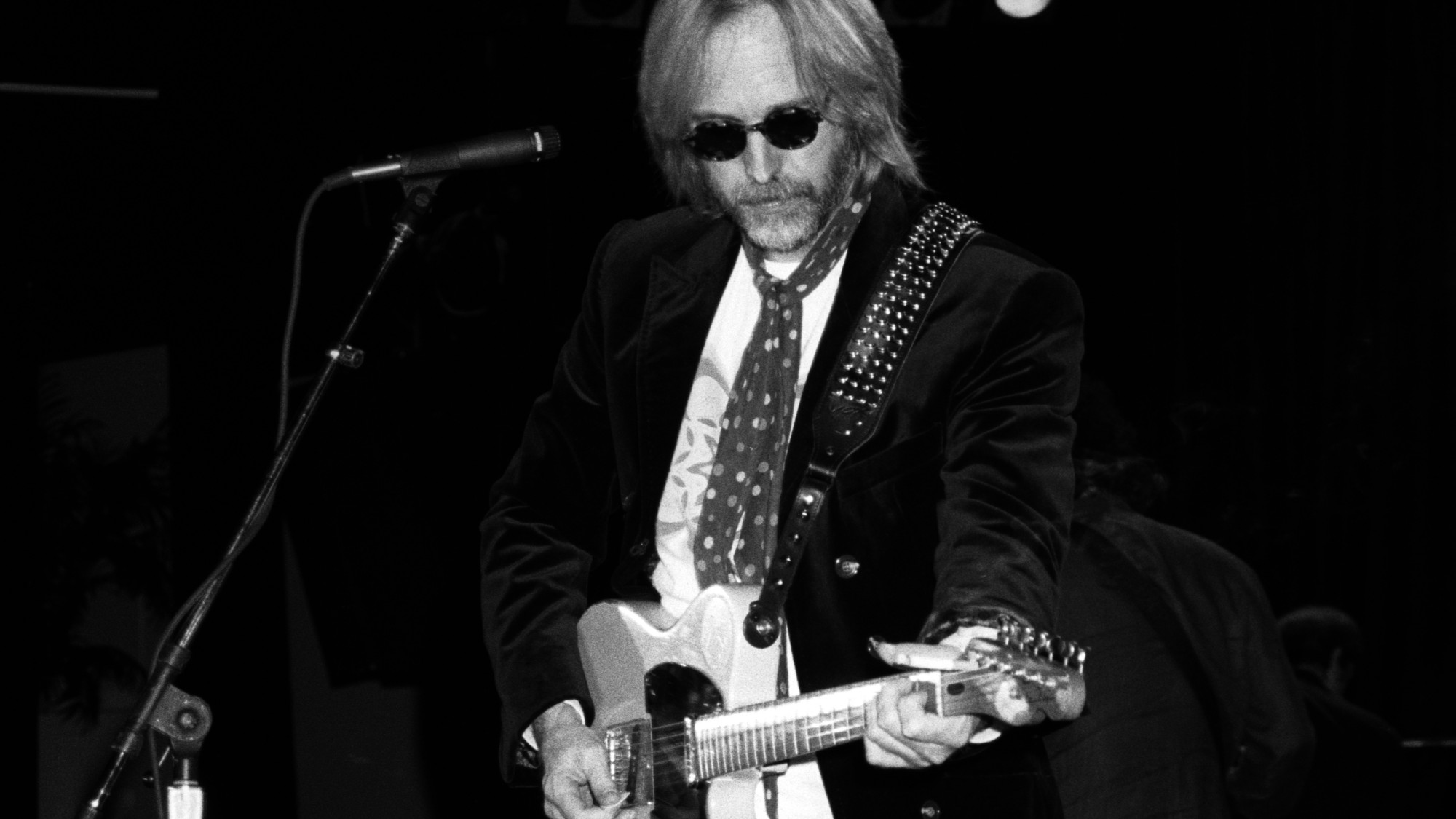 Remembering When a Fleetwood Mac Star (And It's Not the One You Think) Made a Guest Appearance on a Tom Petty Classic in 1996