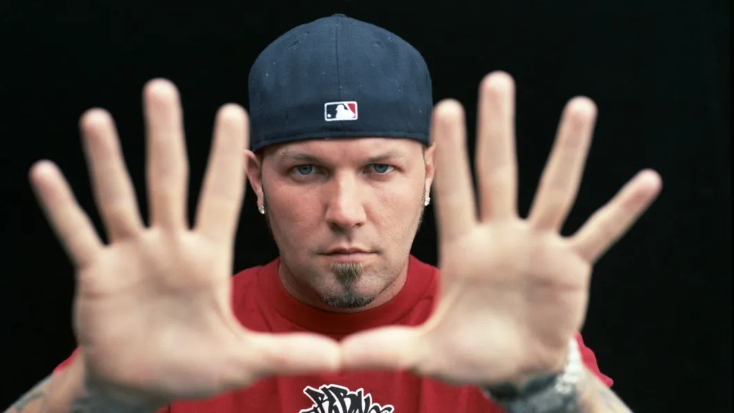 4 Rock Songs That Define the Classic Sound of the Late 1990s 4 Rock Songs That Define the Classic Sound of the Late 1990s