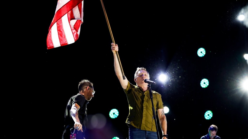 Born in Tennessee 62 Years Ago, the Army Ranger and Real-Life Hero Who Rose to Fame After Singing Demos To Make Ends Meet