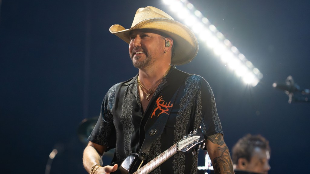 The Unexpected Reason Jason Aldean Revived This Chart-Topping Hit From โWay Backโ