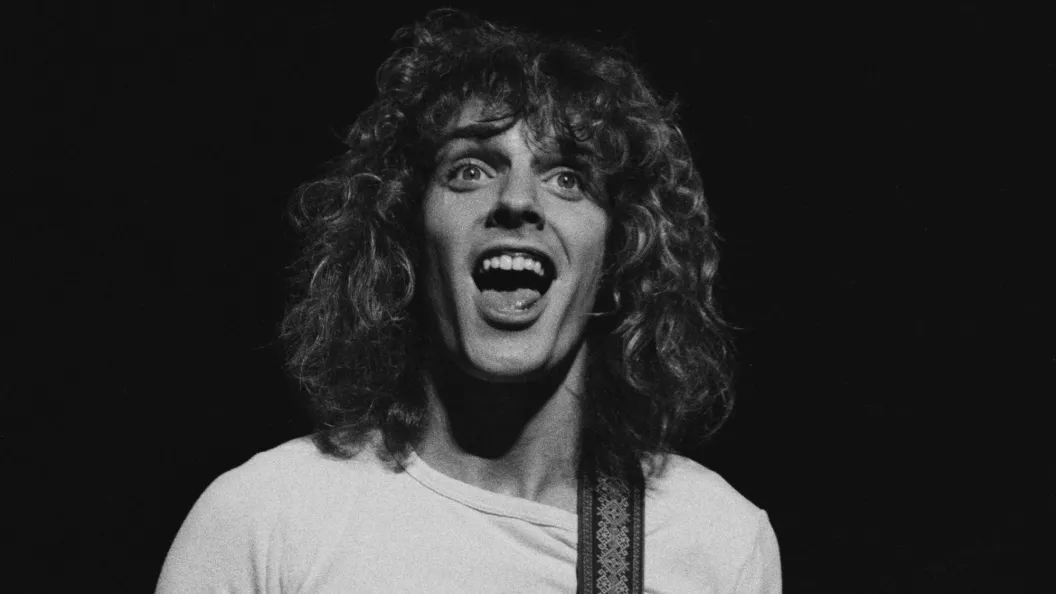 Every Baby Boomer Alive Remembers These 4 Classic Rock Jams From 1976 Every Baby Boomer Alive Remembers These 4 Classic Rock Jams From 1976