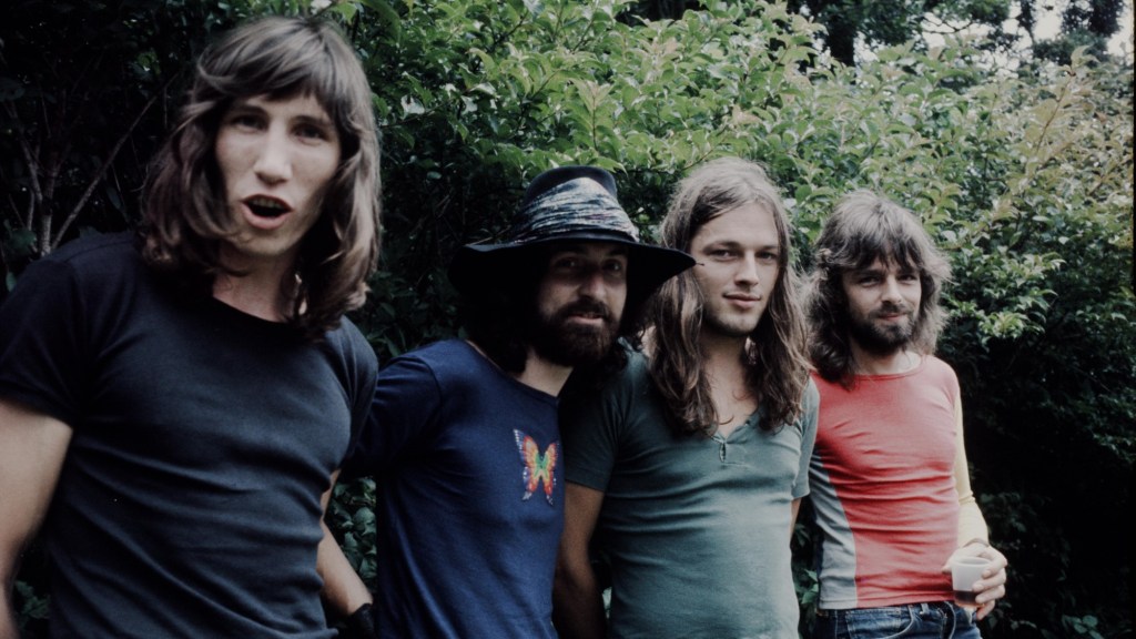 3 Rock Choruses From the 1970s That Are Just as Thought-Provoking as They Are Catchy