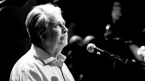 3 Absolutely Insane Songs That The Beach Boys’ Brian Wilson Wrote