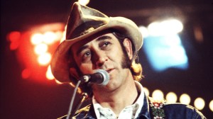 3 Country Songs From 1977 That Captured Small-Town America Before Everything Changed