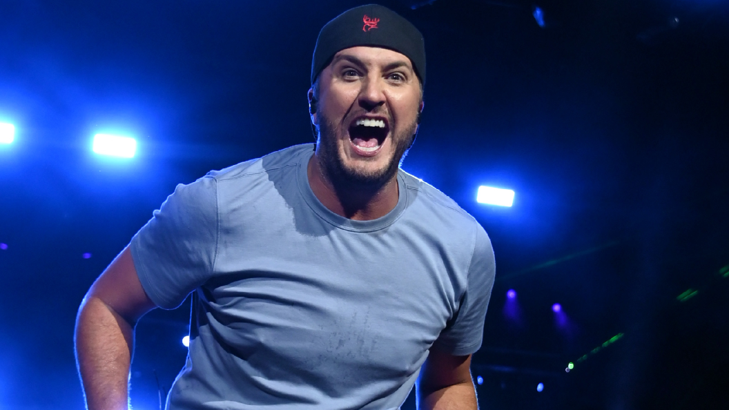 Luke Bryan Roasts Blake Shelton Ahead of Birthday Bash: “I Wear 50 a Lot Better Than Him” Luke Bryan Roasts Blake Shelton Ahead of Birthday Bash: “I Wear 50 a Lot Better Than Him”