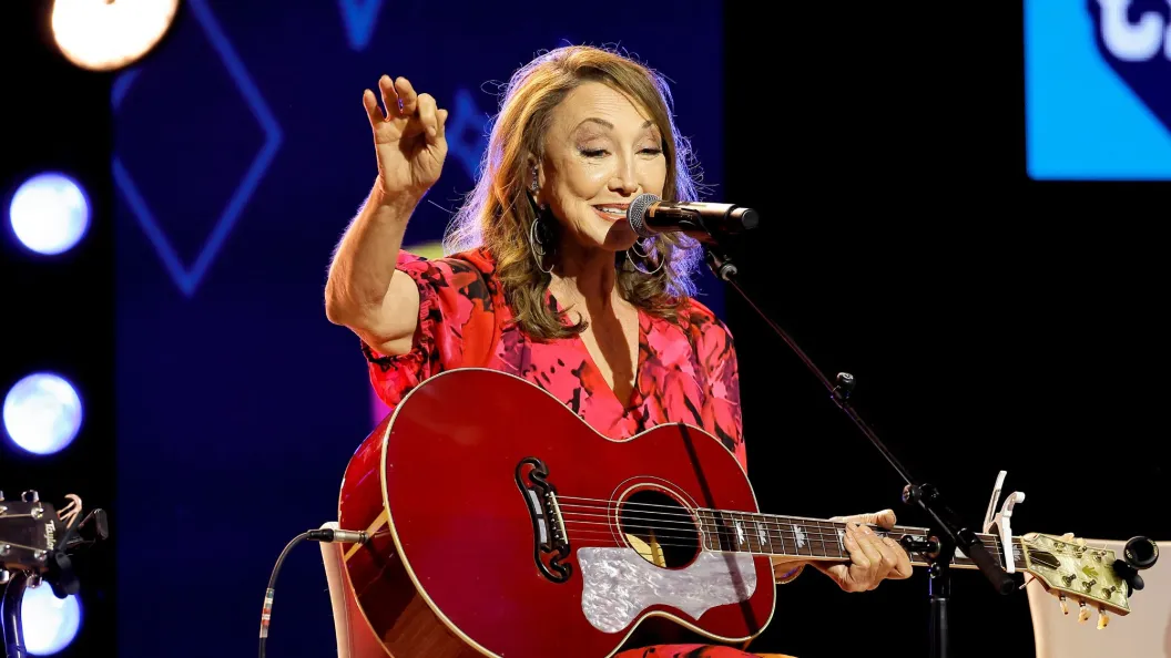 Born 69 Years Ago Today in Florida, the Daughter of Country Music Royalty Who Rose to Stardom in Her Own Right Born 69 Years Ago Today in Florida, the Daughter of Country Music Royalty Who Rose to Stardom in Her Own Right